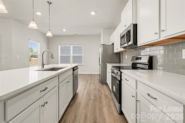 Building Photo - 1715 Troon Dr