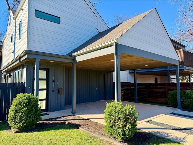 Building Photo - 1811 Willow St