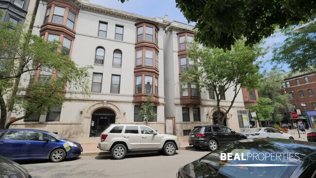 Foto del edificio - 604 W Surf St