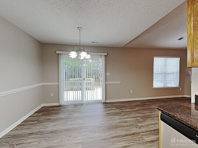Building Photo - 4509 Capstone Dr