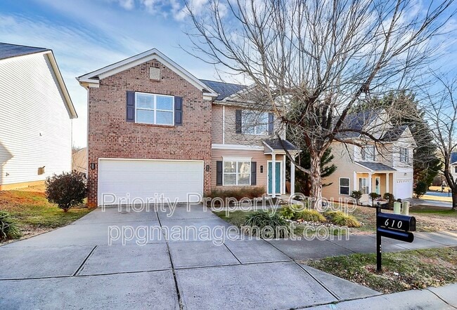 Building Photo - 610 Latimer Way