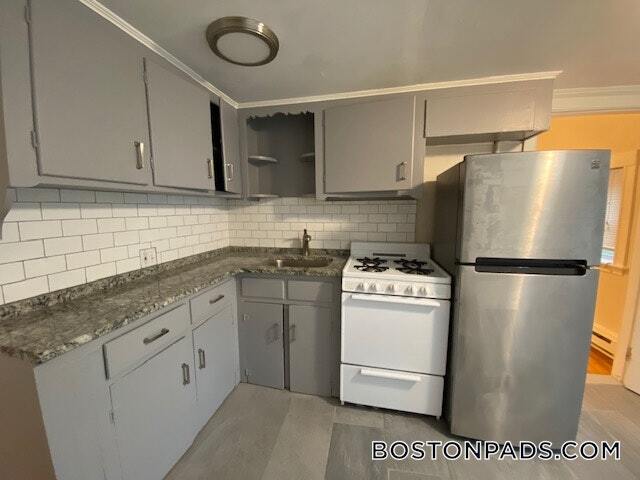 Foto principal - 1725 Commonwealth Ave