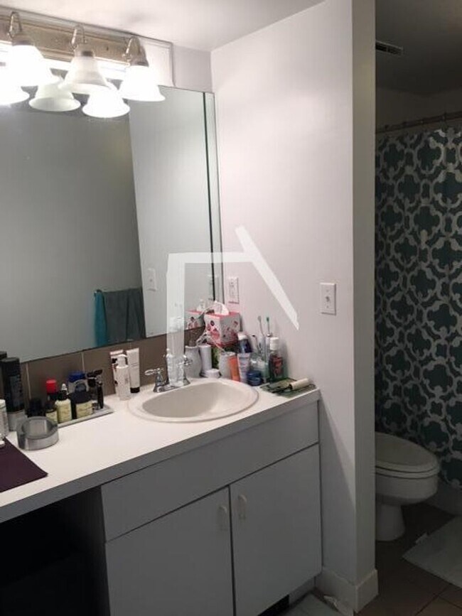 Foto del edificio - 1933 Commonwealth Ave