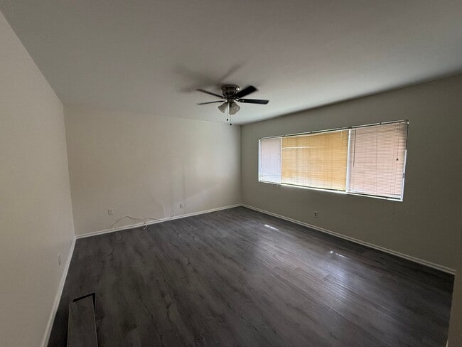 Building Photo - E. E Campus Way