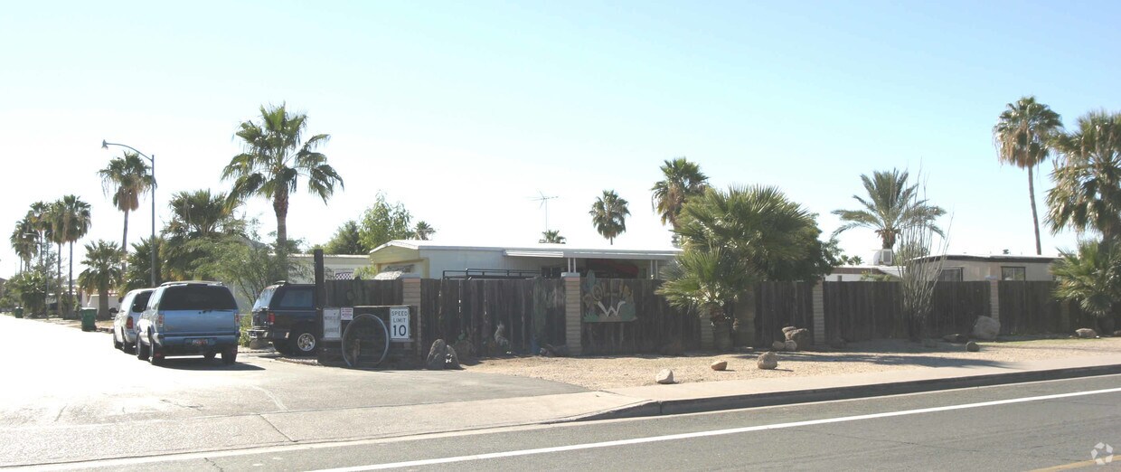 Primary Photo - Rolling W Mobile Home Park-47 Space