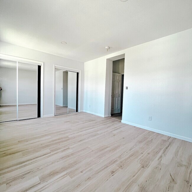 Foto del edificio - 1000 S 7th St