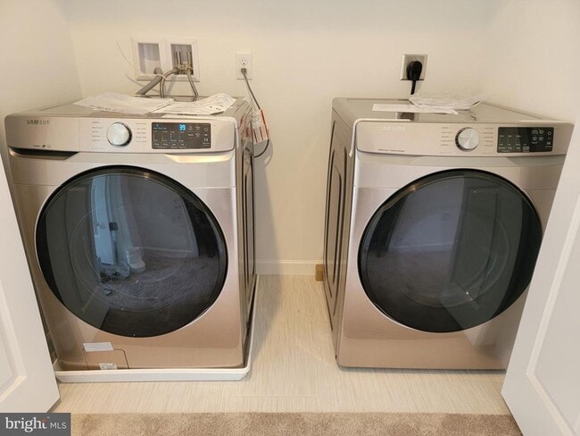 Foto del edificio - 573 Brook Shire Ct