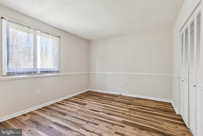 Foto del edificio - 106 Harvest Ln