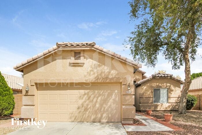 Foto principal - 10924 W Granada Rd