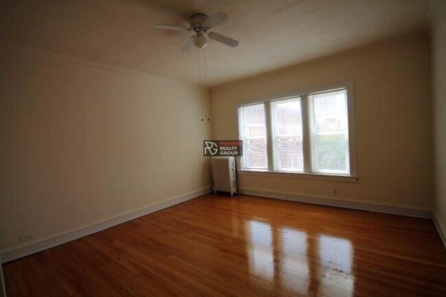 Foto del edificio - 2 bedroom in CHICAGO IL 60640