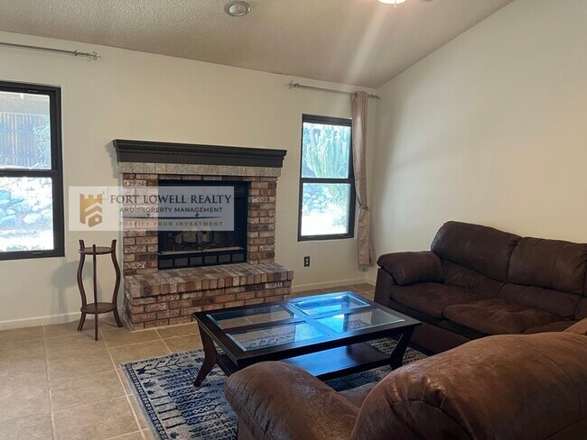 Foto del edificio - 3 bed 2 bath with washer/dryer