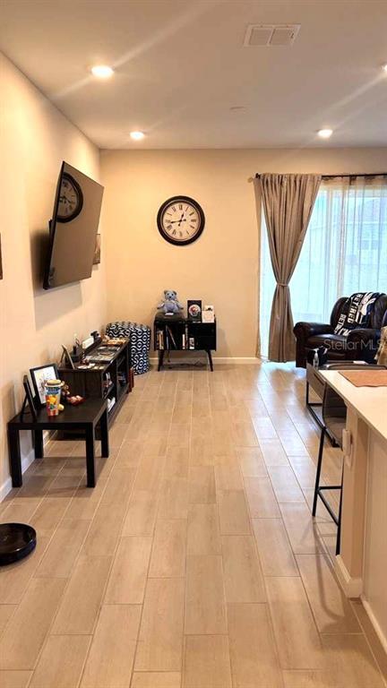 Foto del edificio - 265 Hilltop Bloom Dr