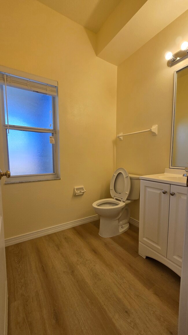 Foto del edificio - 1241 Vinetree Dr