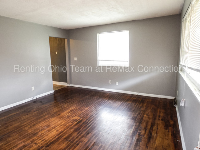 Building Photo - Two Bedroom with Basement
