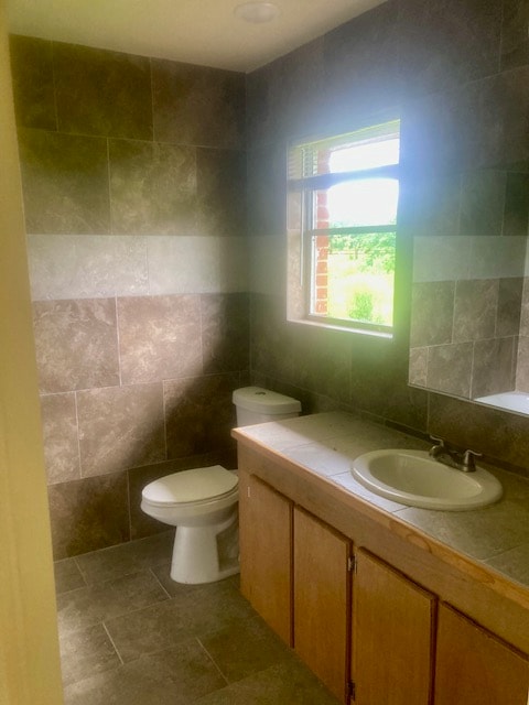 Foto del edificio - 1001 McDonald Dr