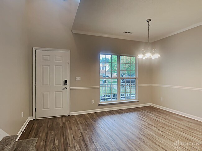 Building Photo - 31 Hartsfield Ct