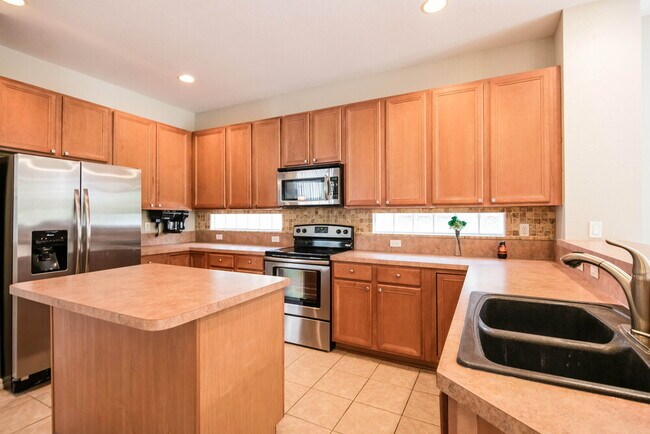 Foto del edificio - 11594 Plantation Preserve Cir S