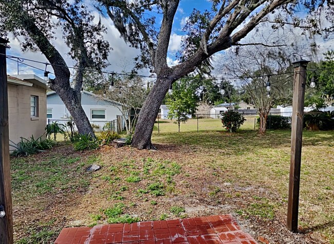 Building Photo - 241 W Citrus St