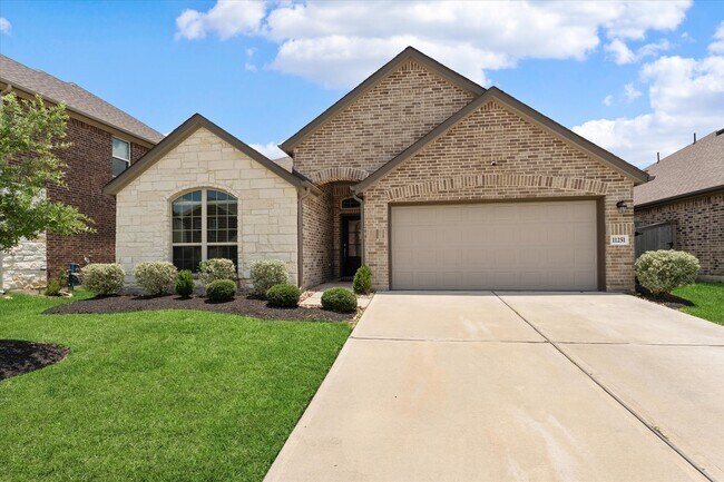 Building Photo - 11251 Stirton Dr