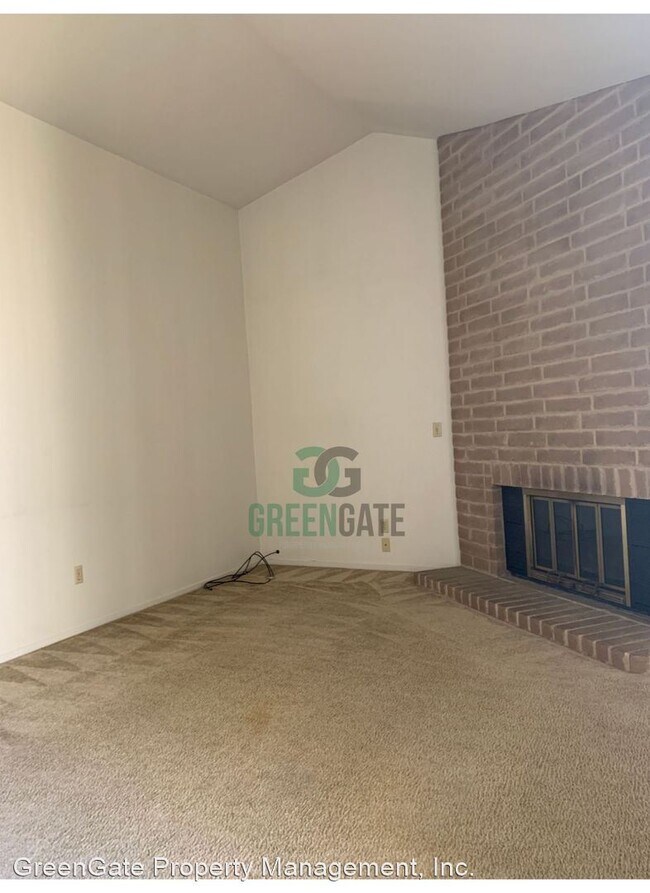 Building Photo - 2 br, 2 bath House - 941 Claremont Ct