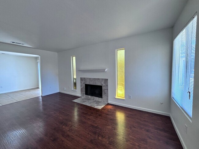 Foto del edificio - 3148-3150 Laurelhurst Drive