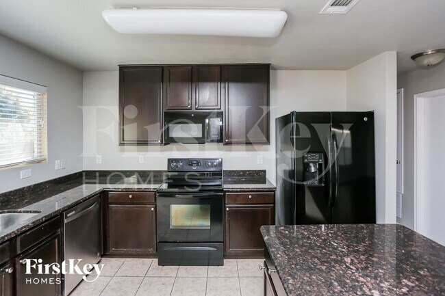 Foto del edificio - 10460 Winding Passage Way