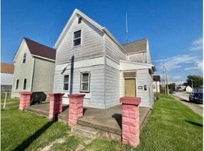 Building Photo - 1001 Edgar St