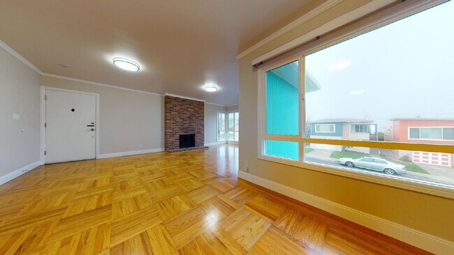 Building Photo - Charming Daly City Home with Stunning Views & Convenient Bay Area Access