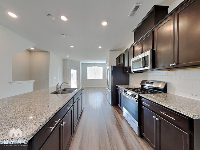 Foto del edificio - 6043 Kayton St