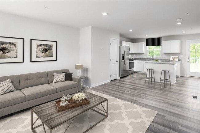 Foto del edificio - 417 Harmony Hill Trl