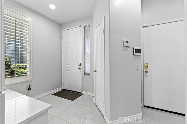 Building Photo - 15881 Madelyn Ct