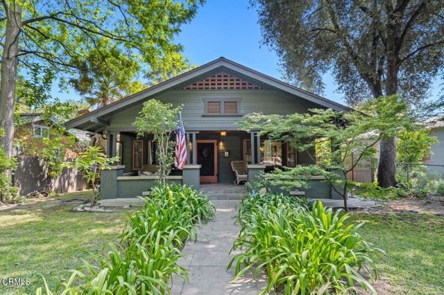 Building Photo - 1856 Las Lunas St