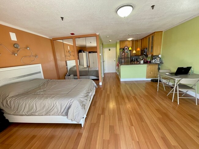 Foto del edificio - 133 Commander Shea Blvd