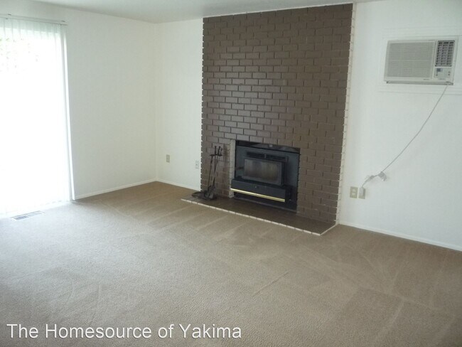 Building Photo - 3 br, 2 bath House - 1607 S 72nd Ave