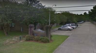 Building Photo - 4980 Lower Zachary Rd