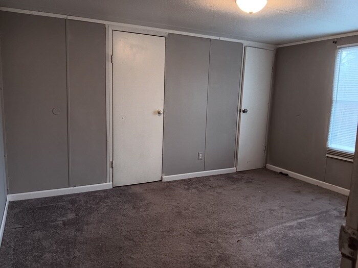 Foto del edificio - 175 Cypress Ln