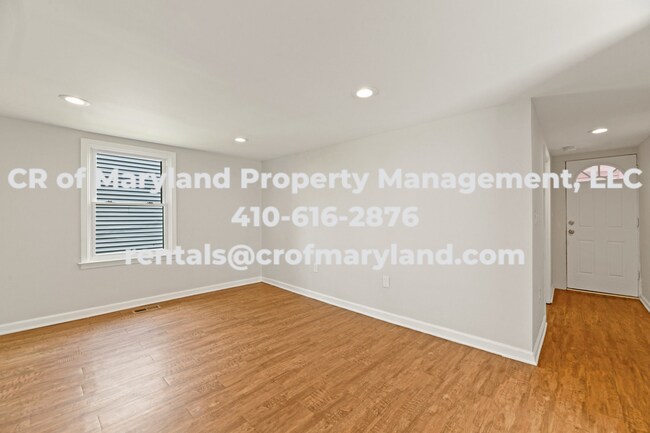 Foto del edificio - 240 Riverview Avenue