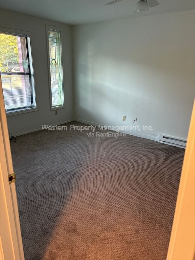 Building Photo - 9653 Soquel Dr