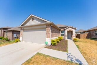 Building Photo - 5828 Roderick Dr