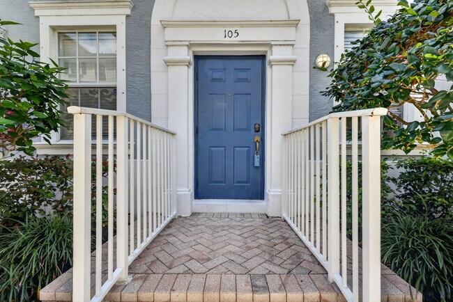 Foto del edificio - 115 Pond Apple Ln