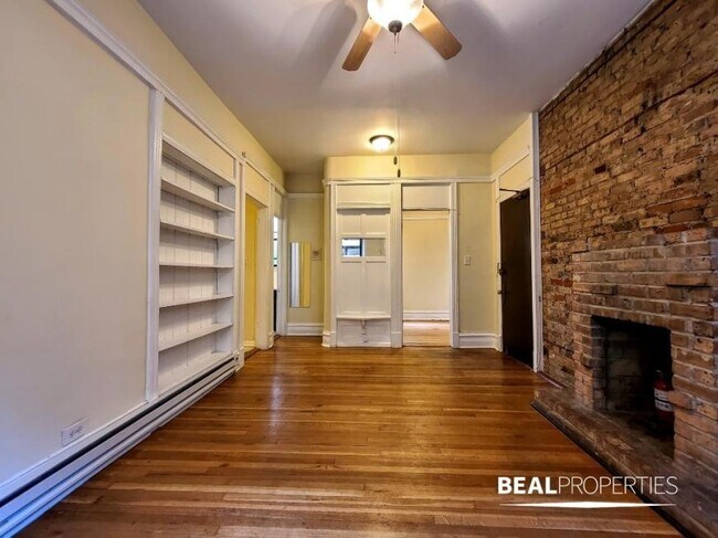 Foto del edificio - 2 bedroom in CHICAGO IL 60610