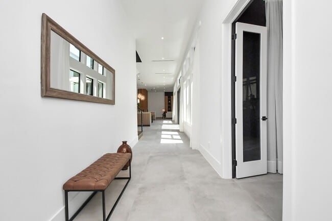 Building Photo - 5414 John Dreaper Dr