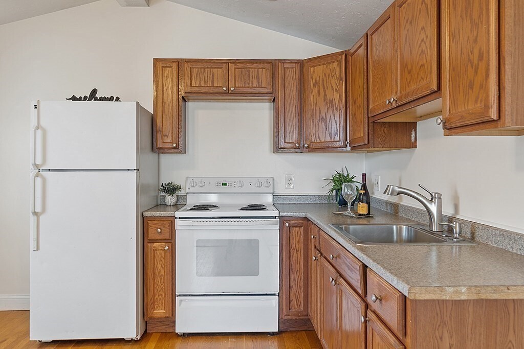 Foto principal - 168-170 Spruce St
