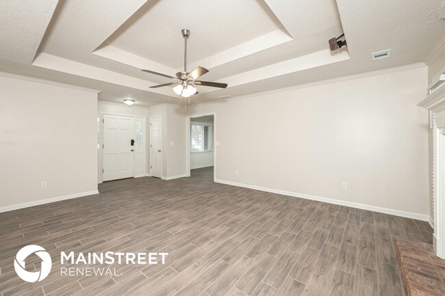 Building Photo - 2202 Independence Dr SW