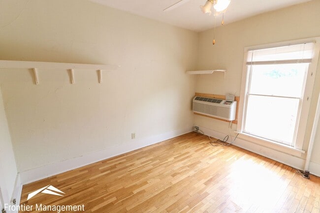 Foto del edificio - 412 N 11th St