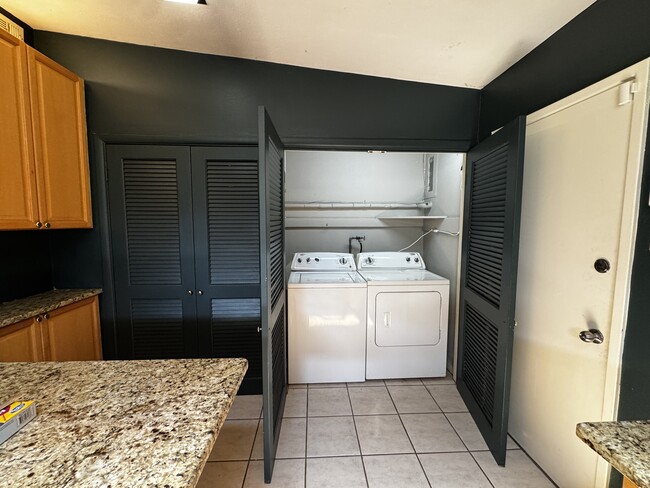 Foto del edificio - 19 Stoneyside Ln