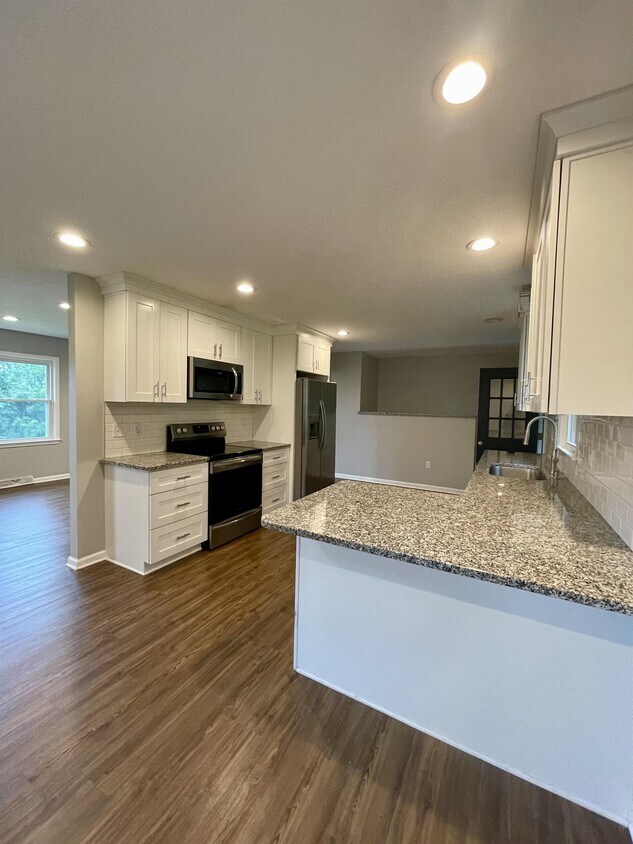 Foto principal - 111 Frederick Dr