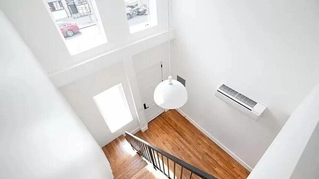 Foto del edificio - 241 Ralph Ave