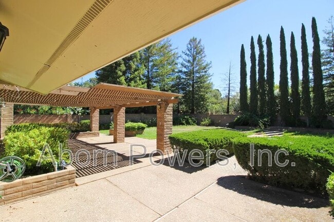 Foto del edificio - 3581 Cercis Way