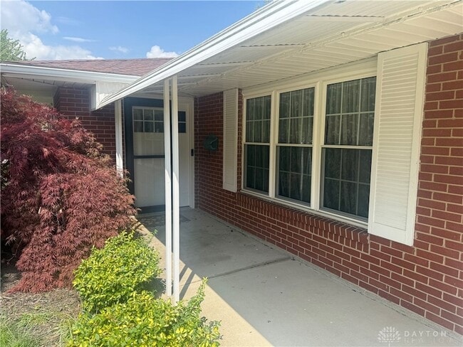 Foto del edificio - 6418 Oakhurst Pl